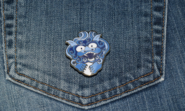 poppetpins.com foo dog shi shi dragon blue gold enamel lapel pin badge collectible brooch
